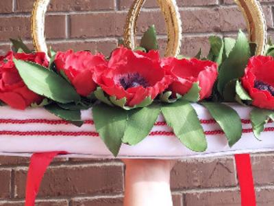 Яркое украшение на свадебную машину реалистичные цветы в стиле МАКИ